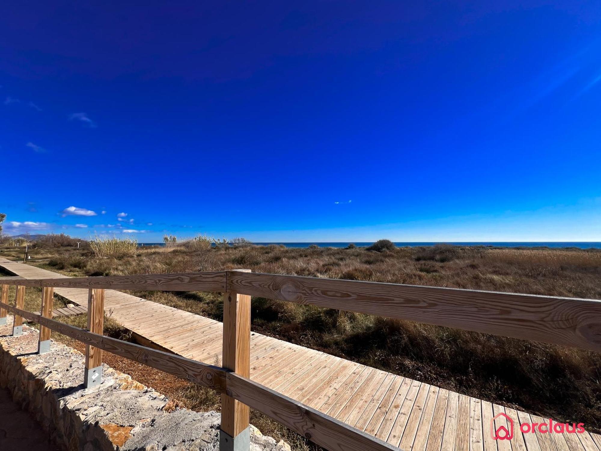 Calma Y Relax En El Mediterraneo 卡巴尼斯 外观 照片